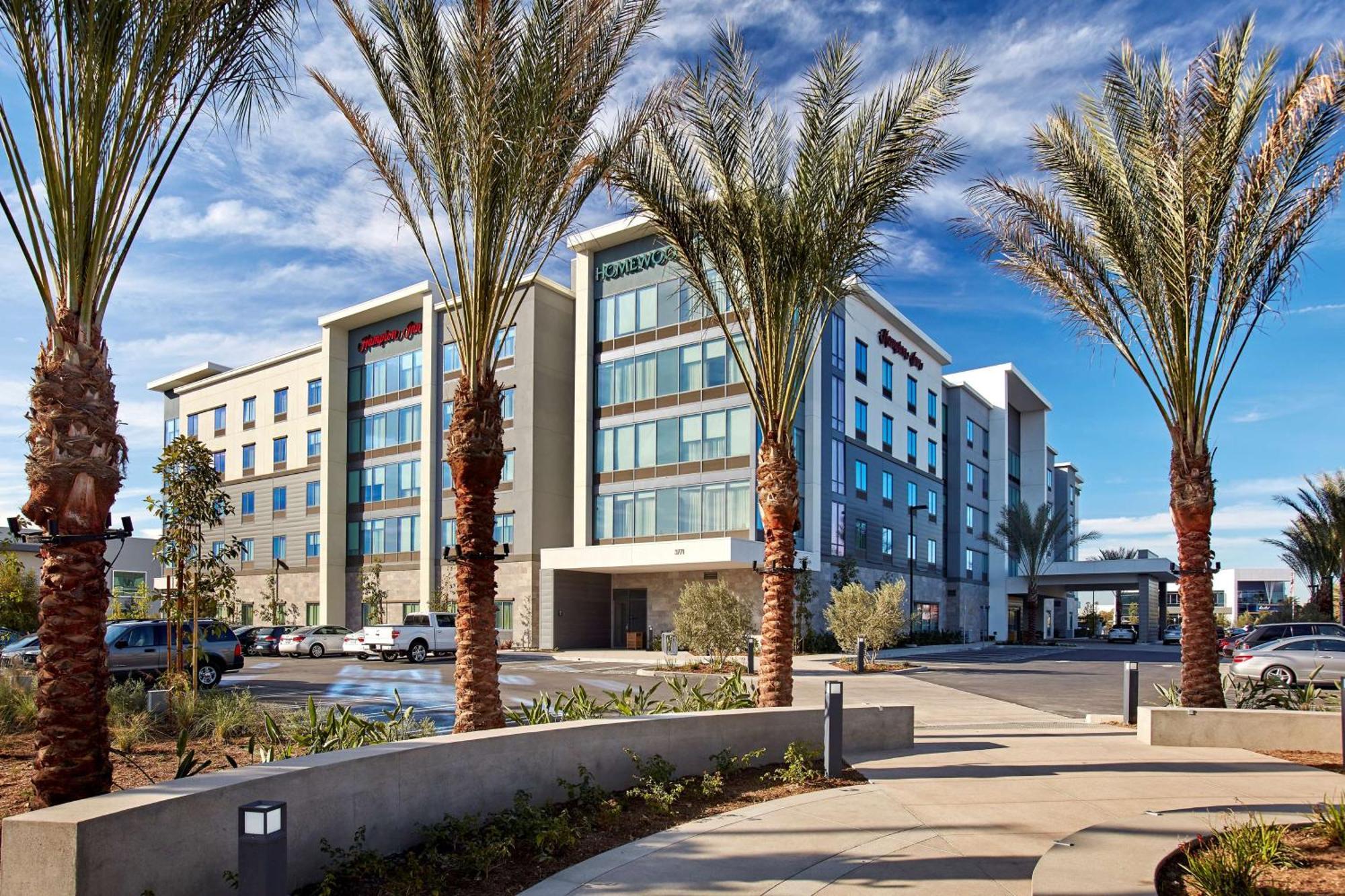 Hampton Inn Long Beach Airport, Ca Экстерьер фото